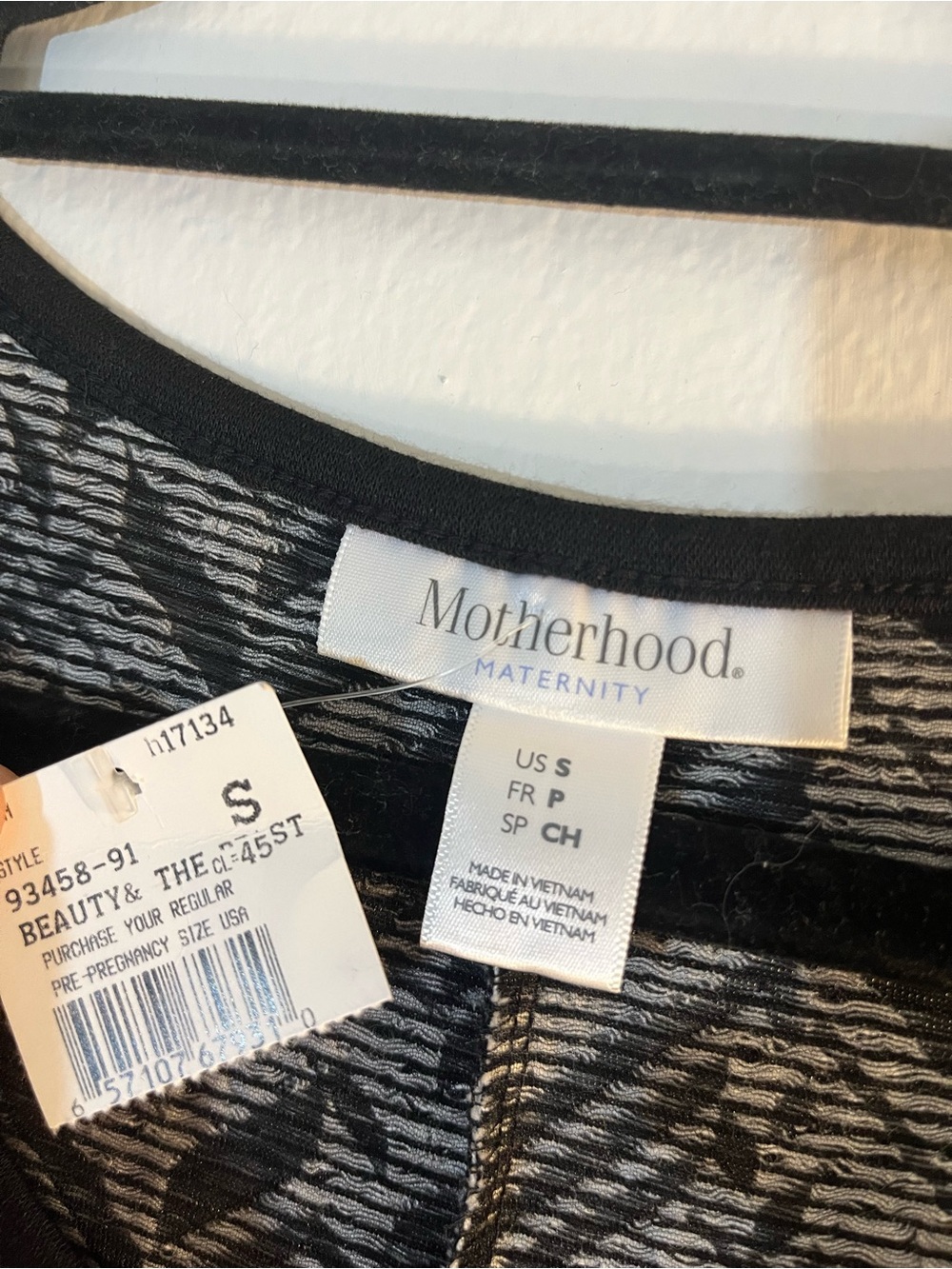 Motherhood Black White Chevron Sleeveless Midi Dress size Small - Picture 3 of 9